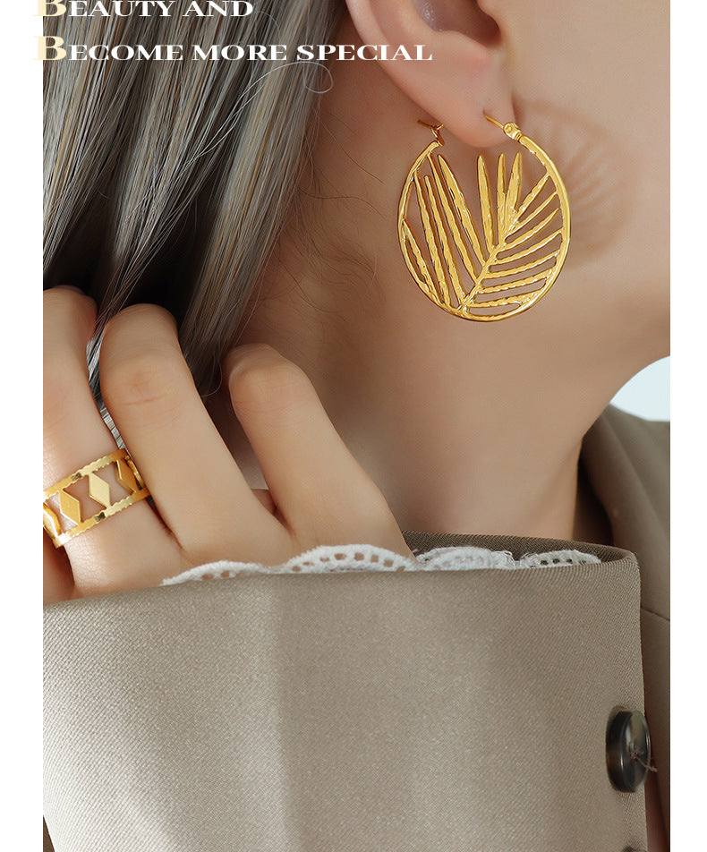 Openwork Leaf Earrings