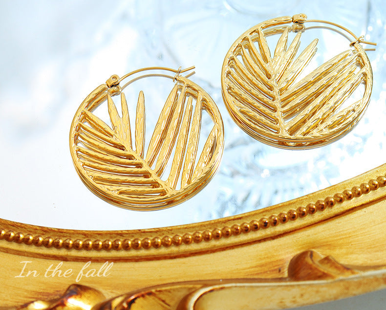 Openwork Leaf Earrings