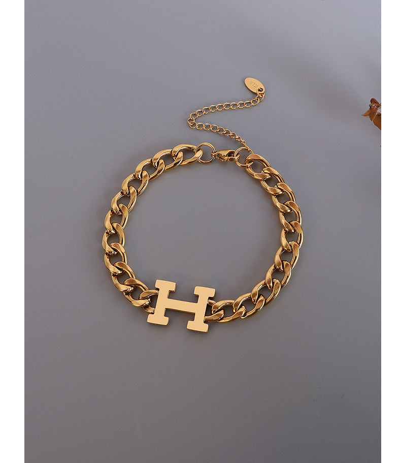 Alphabet H bracelet