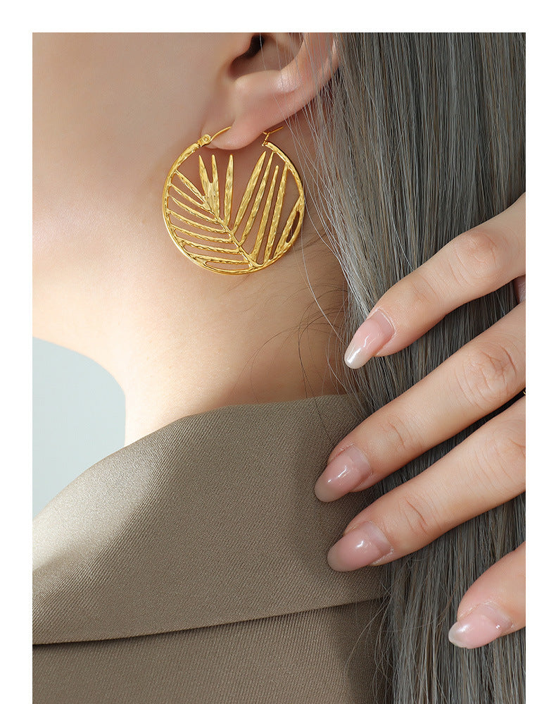 Openwork Leaf Earrings